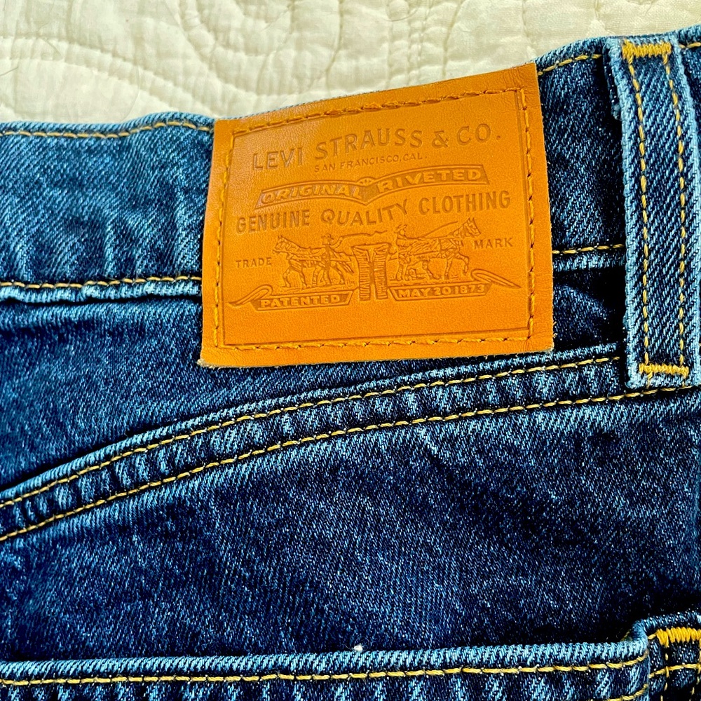 Levi’s 70 High Slim Straight Jeans